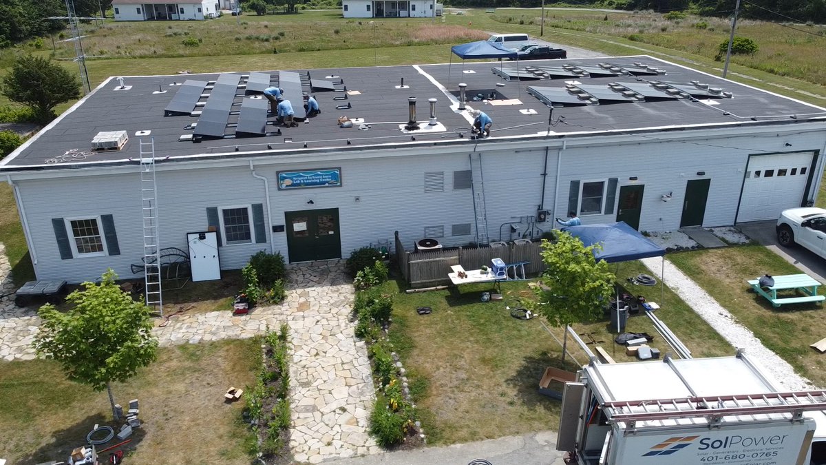 EnergyRI's tweet image. Project Completion Announcement!

OER is excited to share that the Lead by Example team, in collaboration with DEM, has successfully completed a new solar and battery installation at the Narragansett Bay National Estuarine Research Reserve on Prudence Island.

The project doubled…