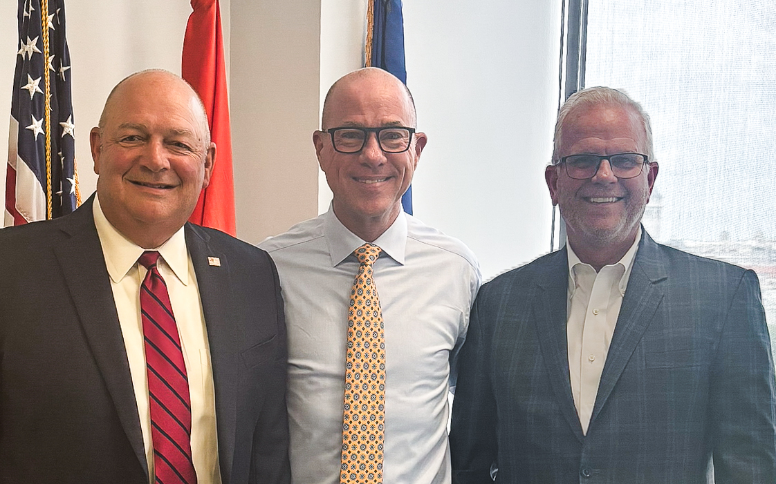 FAA_Bryan's tweet image. Had a great conversation with former FAA Administrators Steve Dickson and Daniel Elwell about aviation safety, leadership, and lessons from public service. Proud to be part of a legacy committed to keeping our national airspace system safe.
