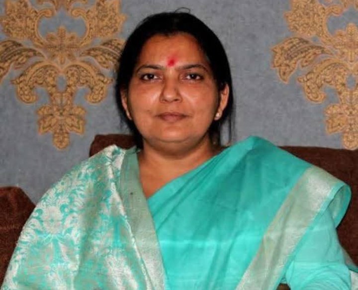उत्तर प्रदेश सरकार में उच्च शिक्षा राज्य मंत्री श्रीमती रजनी तिवारी जी को जन्मदिन की हार्दिक बधाई!

प्रभु श्री राम से आपके उत्तम स्वास्थ्य, सुदीर्घ व यशस्वी जीवन की प्रार्थना है।

<a href="/RajniTiwari_/">Rajni Tiwari</a>