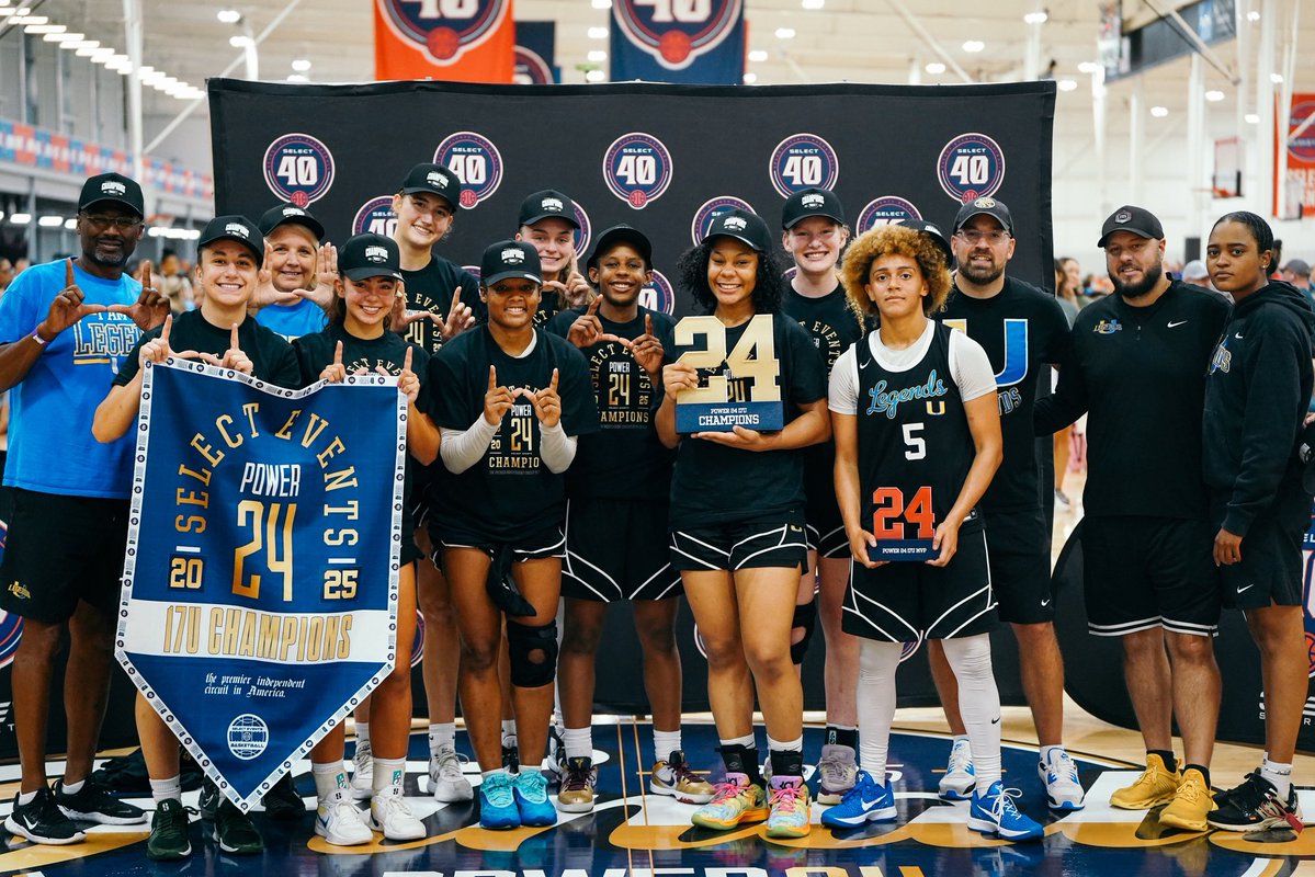 You can’t spell DUB without The “U” 

Your Power 24 17U Champs! 

#BTA #TheU