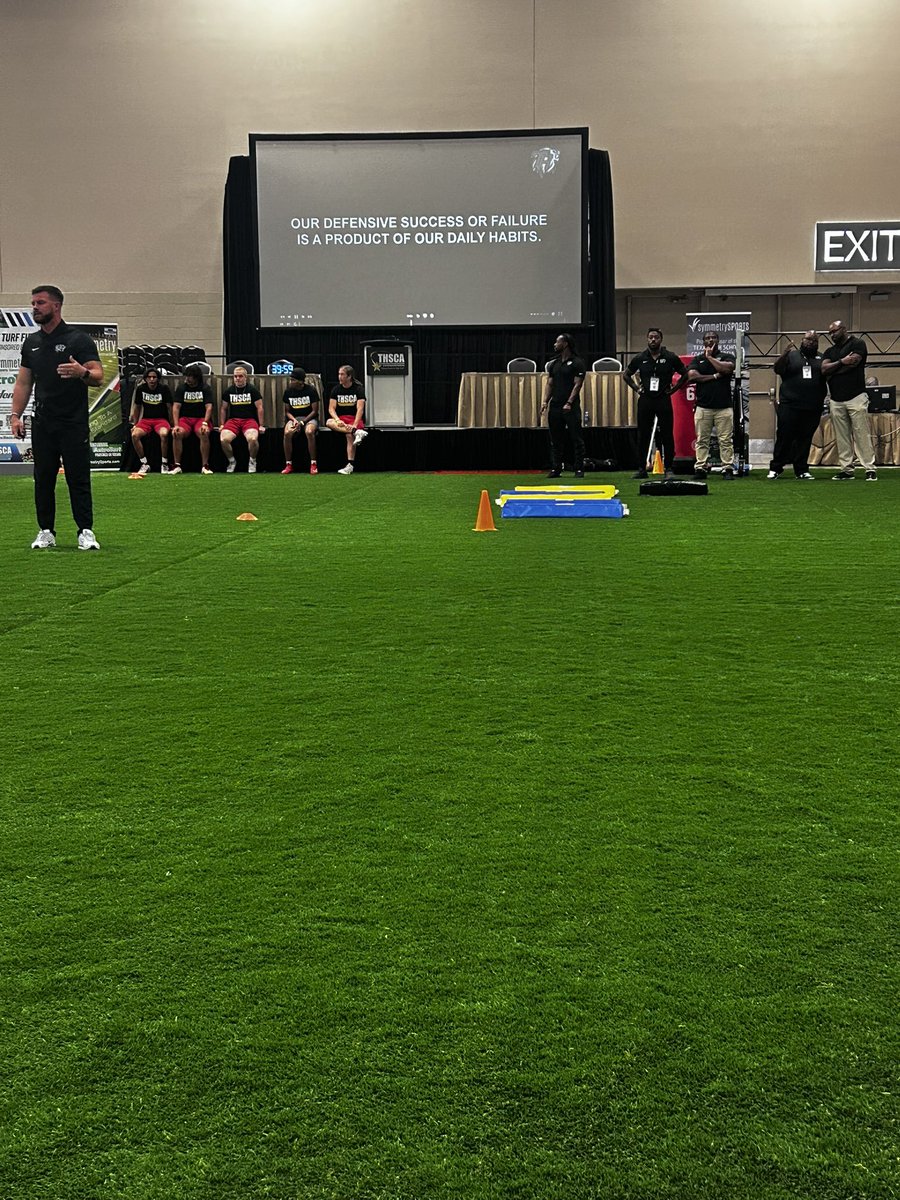 So proud of you guys🥺 <a href="/RandleFootball/">TRHS Lions Football</a>  #THSCA2025