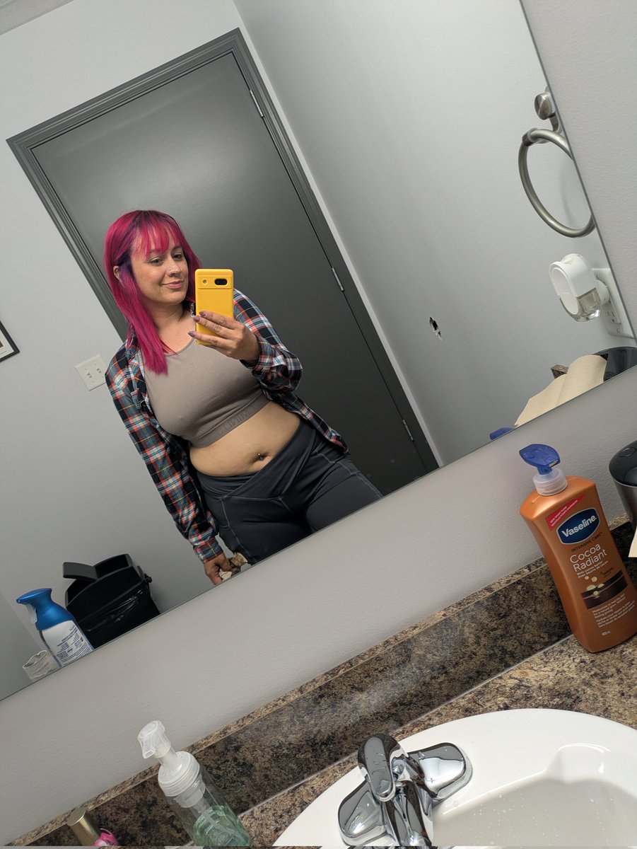 kt lynn tweet media