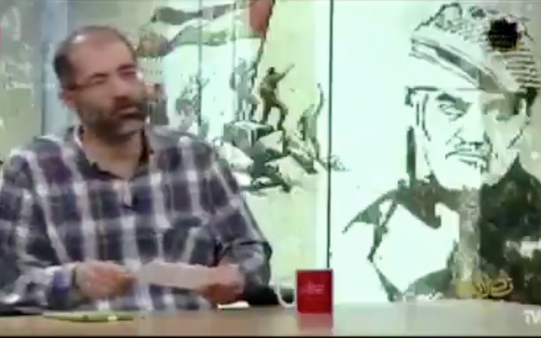 vaezemousavi's tweet image. مدیران محترم صداوسیما!
برنامههای ضعیف و گزارشهای سطحی و غیر حرفهای ، نه اعتماد میسازند، نه همبستگی و وحدت ملی .
شاید حتی برعکس !
این فرصت تاریخی و طلایی را از دست ندهید…
شاید قابل تکرار نباشد
#صداوسیما
#وحدت_ملی