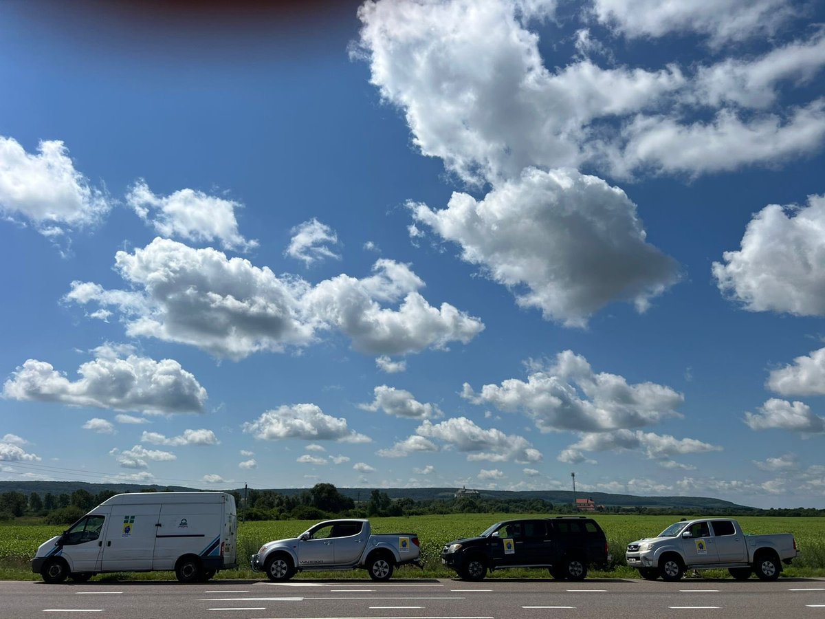 Ukrainian Action’s 77th convoy has arrived from the UK in Ukraine. 5 vehicles will be delivered and donated to victims of war thanks to the support of volunteers and donors.