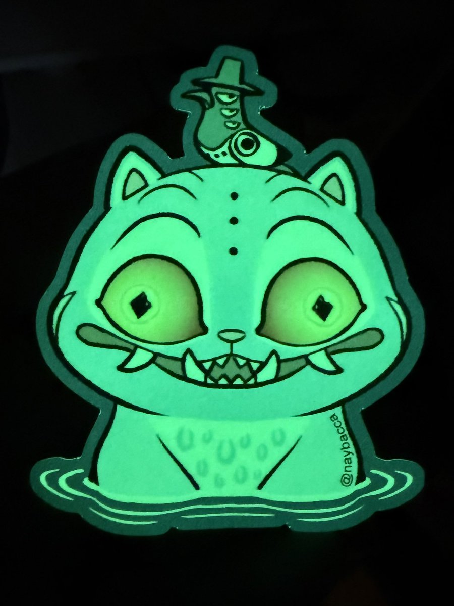 naybacca's tweet image. This glow in the dark version just arrived in time!! I’ll have 60+ stickers including this one. Come by my booth 5550!
@Comic_Con @SD_Comic_Con #KPOPDEMOMHUNTERS #derpy