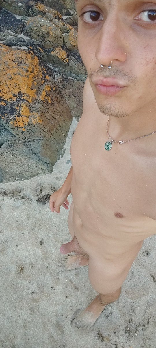 Por lo que sea me he viciado a la playa nudista