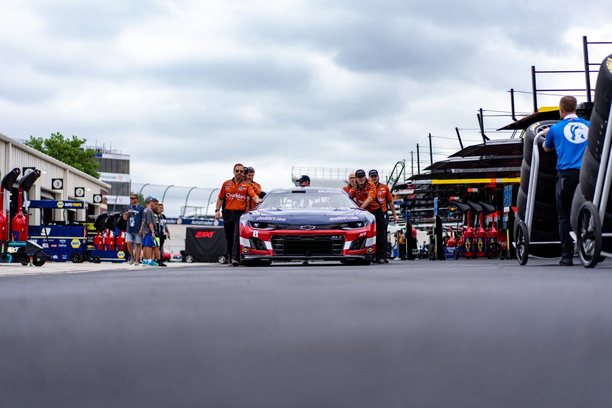 RCRracing's tweet image. A few shots from the Monster Mile.
AstraZeneca | #Partner | @cheddarskitchen | #CheddarsN8tion | @WhelenEng | @WhelenMTRS | @titan_truckins