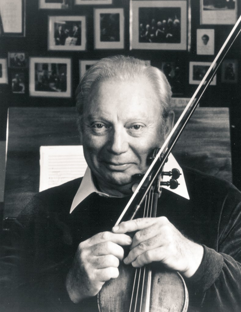 ConrothN's tweet image. On the anniversary of his birth, July 21, 1920, we celebrate the life and career of the great American violinist #IsaacStern 🎂🎻🎶 who was universally considered to be one of the greatest musicians of all time.