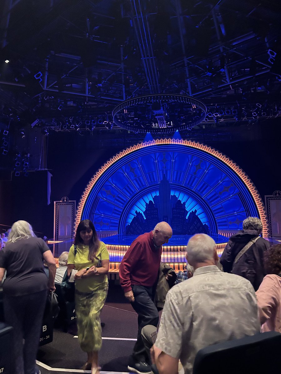 GregMosse's tweet image. At Chichester Festival Theatre for Irving Berlin’s #TopHat. What a treat :-)