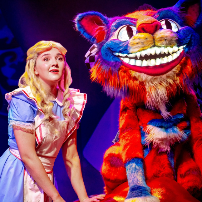 FairyPowered's tweet image. #REVIEW
#5* from Ava Clarkson for Alice in Wonderland at Marylebone Theatre, London
“colourful costumes and larger than life characters will leave you captivated in wonderland.”
fairypoweredproductions.com/alice-in-wonde…
#aliceinwonderland #marylebonetheatre #london #fairypoweredproductions