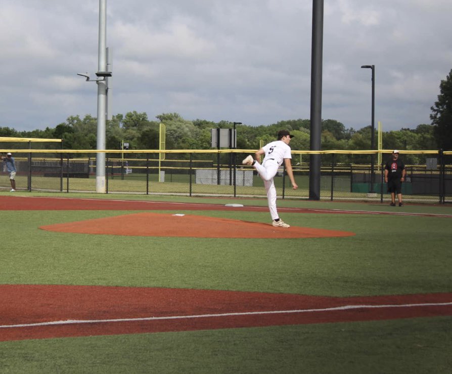 #5 Blaine Collins

Blaine pitched 31.1 innings for us this summer. He was effective in getting outs with a .250 BAA, and also adding 24 strikeouts to the mix.