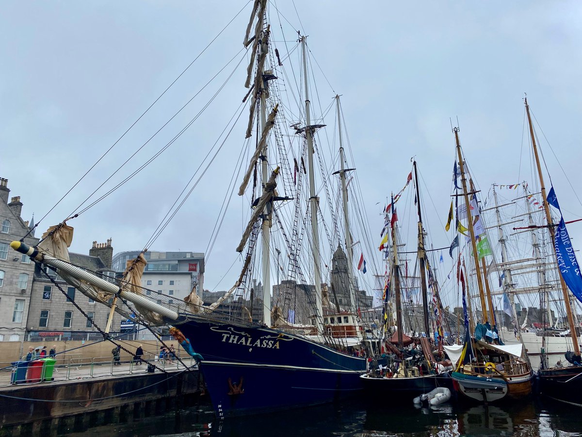 Pontyboy99's tweet image. We had a lotta fun seeing all the tall ships in Aberdeen today.