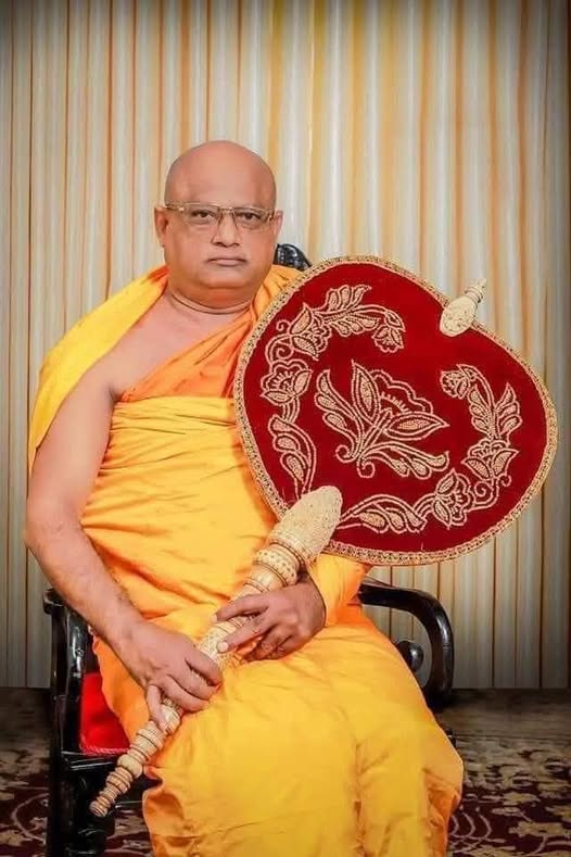 අපවත් වී වදාළ ඇත්කඳ රාජමහා විහාර විහාරාධිපති, විශ්වවිද්‍යාල හිටපු කථිකාචාර්‍ය, මහෝපාධ්‍යාය, අතිපූජ්‍ය ආණමඩුවේ සද්ධර්ම කීර්ති ශ්‍රී රතනපාල බුද්ධරක්ඛිත ධම්මදස්ස්‍යාභිධාන මහාවිහාර වංශික ස්‍යාමෝපාලි මහානිකායේ අස්ගිරි මහා විහාර පාර්ශවයේ අනුනායක ස්වාමීන්ද්‍රයන් වහන්සේට නිවන් සුව ලැබේවා