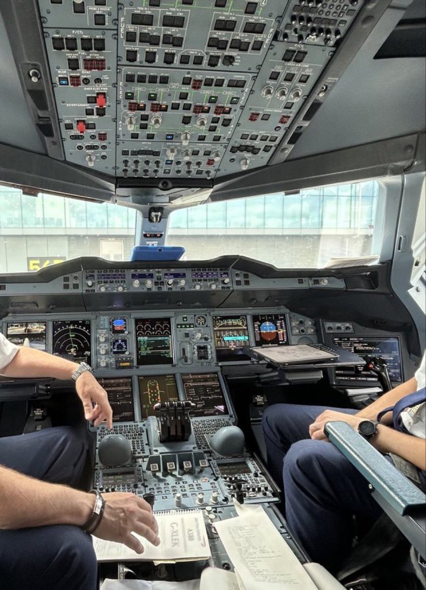 trentconsultant's tweet image. Aviation like medicine is a decision, rich safety critical environment, where wrong decisions and burnout cost lives. In aviation DCC (flying time 100 hrs per month) vs SPA (the rest of the 190 hrs max per month) = roughly 5 DCC and 5 SPA per week. BMA indicative ballot vote now.