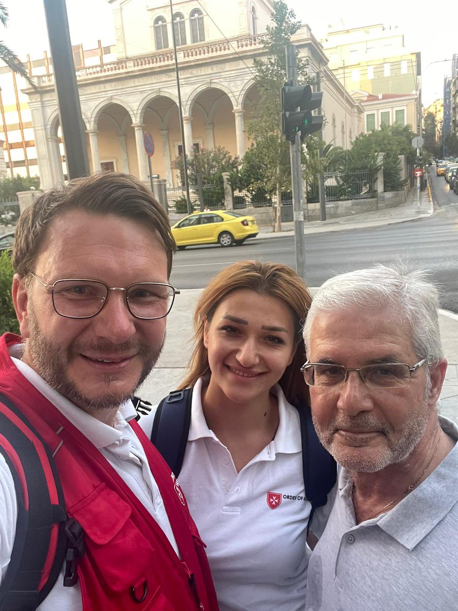 marianwendt's tweet image. Out in action again today – supporting the homeless despite the scorching heat. @orderofmalta