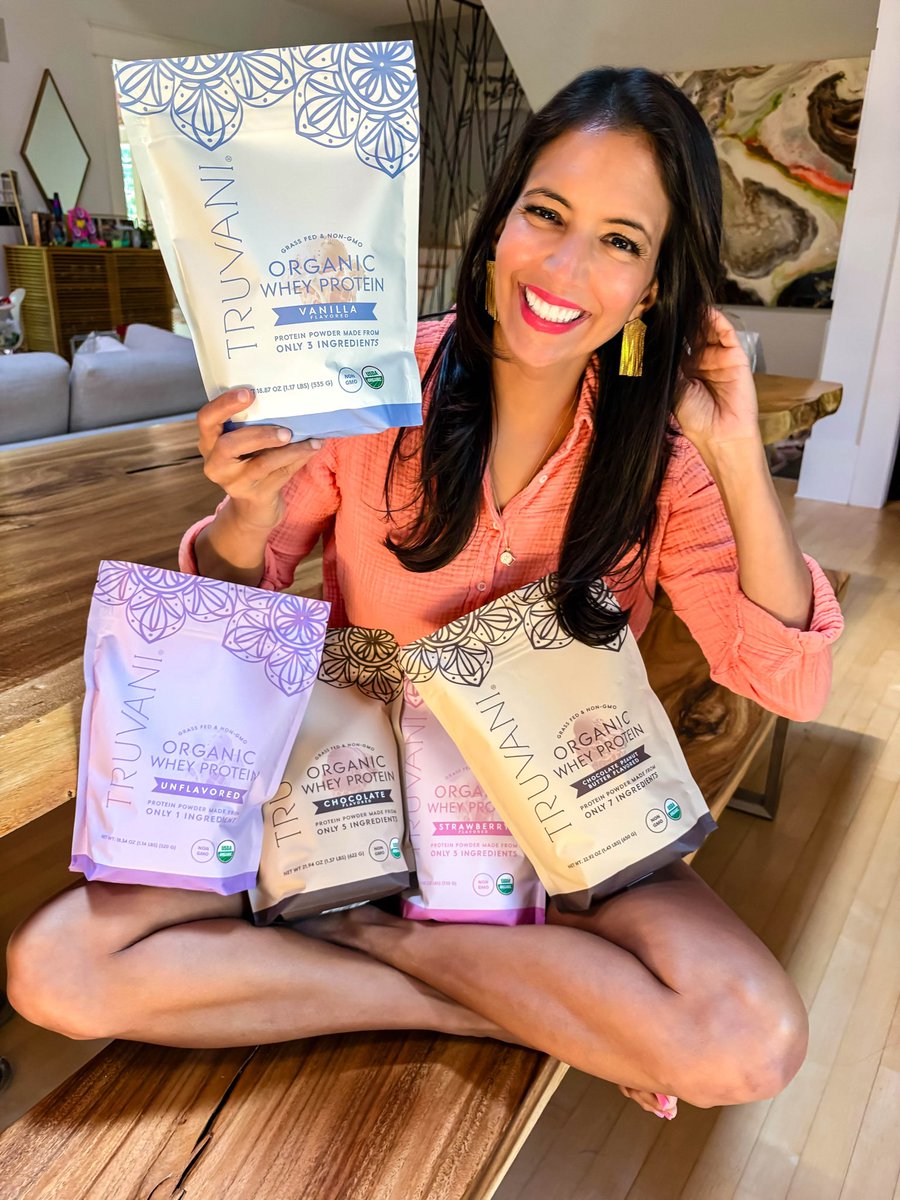thefoodbabe's tweet image. I am so excited to announce: Truvani is launching Organic Whey Protein, sourced from grass-fed & pastured-raised cows on Organic family farms–in 5 incredible flavors. Try to find a cleaner set of ingredients! Get yours here: shop.truvani.com/pages/whey-lau…