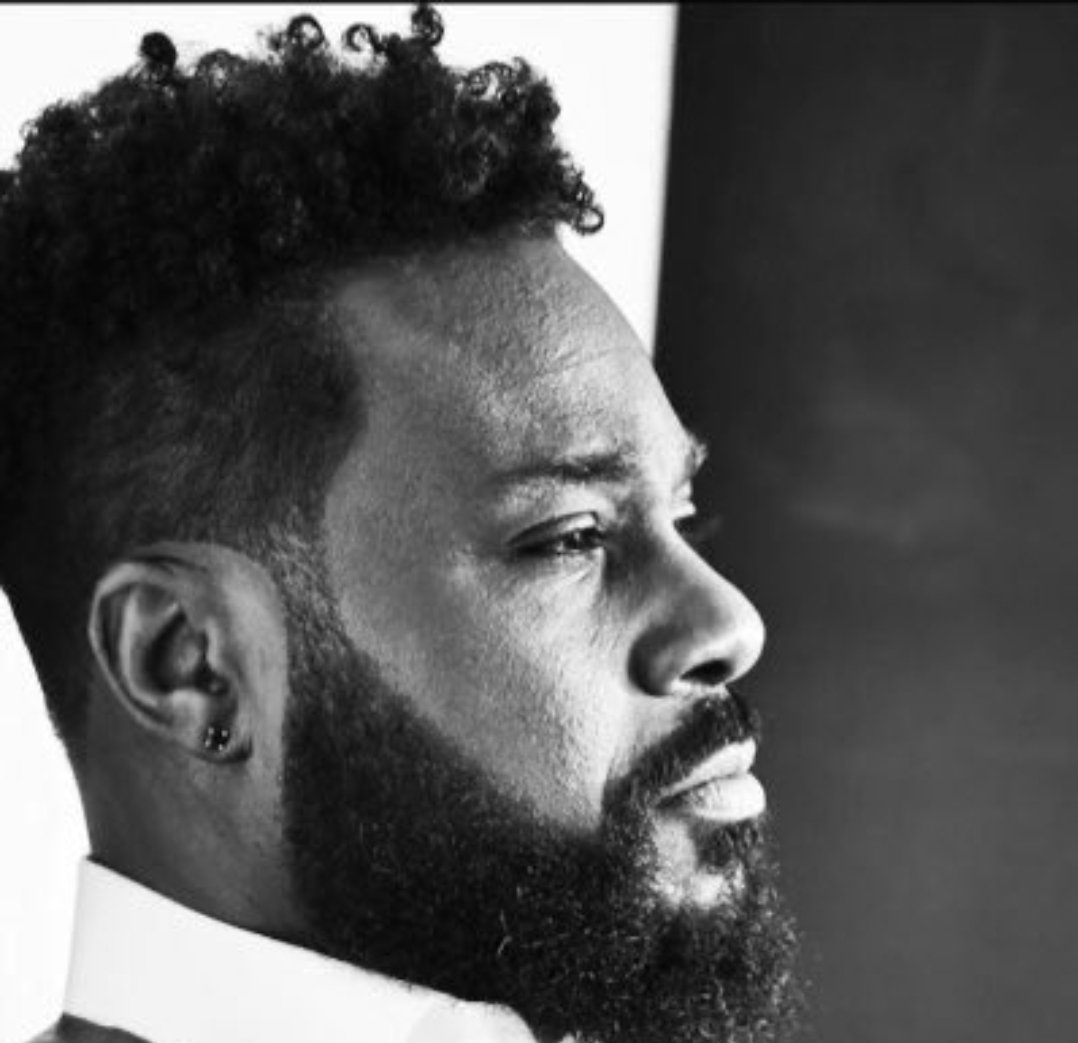 #malcolmjamalwarner as a young black man I was able to see someone on my TV that looked like me. Someone that made me feel seen. Rest in peace cousin Theo.