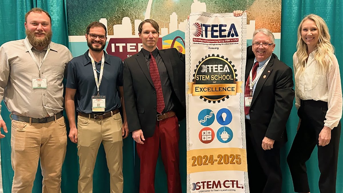 🏆 Valley City State University faculty and alumni received numerous awards and recognitions at the International Technology and Engineering Educators Association (ITEEA) annual conference in April.

Read more at vcsu.news/3Ulg4Oq

#vcsu #technology #engineering