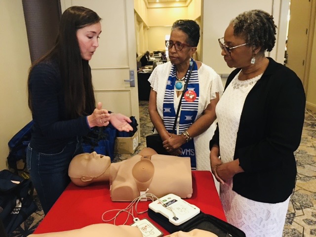 GoRedForWomen's tweet image. Shortly after Mary Wiley graduated from college, she knew a desk job wasn’t for her. She enlisted in the Army, served as a combat medic, and was awarded the opportunity to complete graduate school in a military program. When she graduated, she was commissioned as a second…