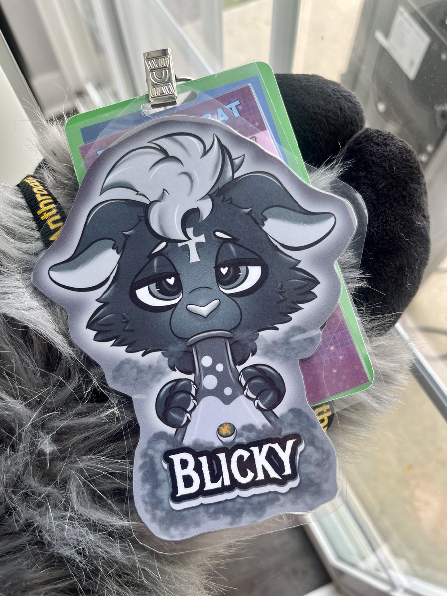 blickygrasper's tweet image. Thank you for the badge @FurryChi