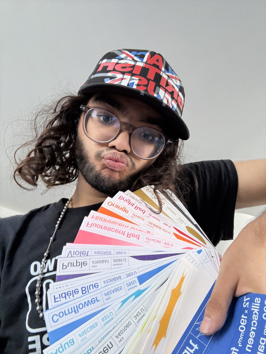 moidotdigital's tweet image. bbm hat on sale now please buy guys pleaseuughhh send me your sos the sun yeaaahh peaktele.vision