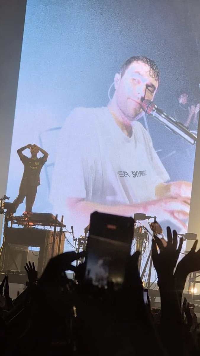 Fred Again… but make it SKYRISE