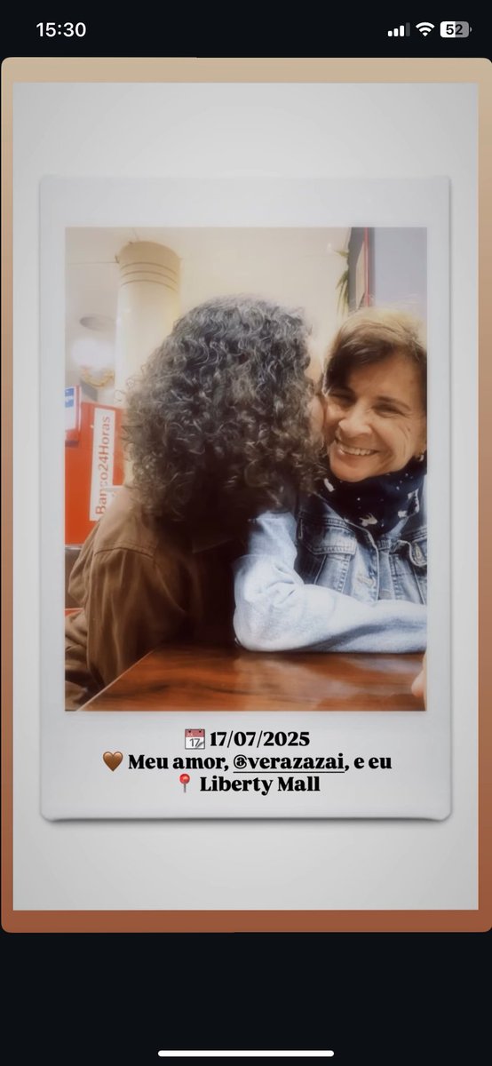 mpboiola's tweet photo. ATENÇÃO SAPATONAS DO FALECIDO TWITTER

estou vivendo a fic sapatao de quase toda adolescente da geração Z: um romance com uma mulher mais velha e que mora em outra cidade. Nossa história é belíssima. Queria fazer um thread contando, caso vocês queiram saber.

Amo vc, Verinha 💟 https://t.co/jpR936bLki