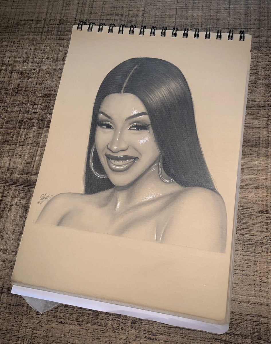 darkmorningsss's tweet image. it’s finished😭❤️
drawing of/for @iamcardib by me!
really like how this turned out and i hope y’all do too! tag her? 🥹 really want her to see this :’)