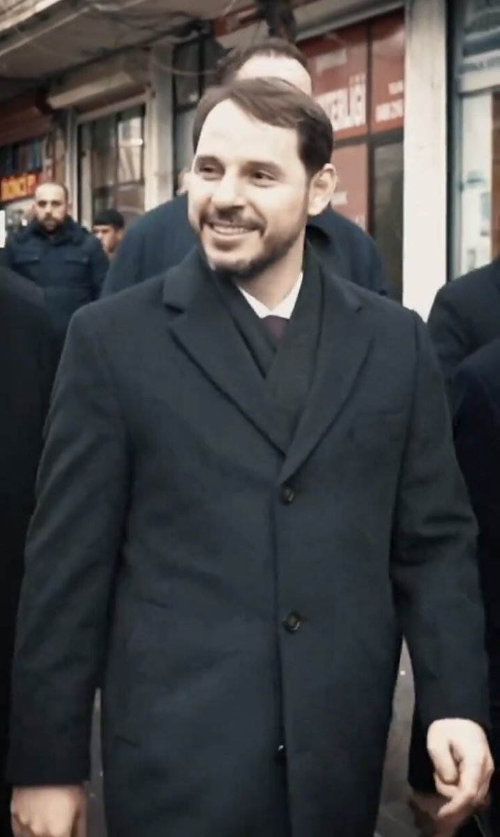 Ne güzel demiş şair, söz söylemek irfan ister, anlamak insan.<a href="/cokonemli_/">Berat Albayrak Fan</a>