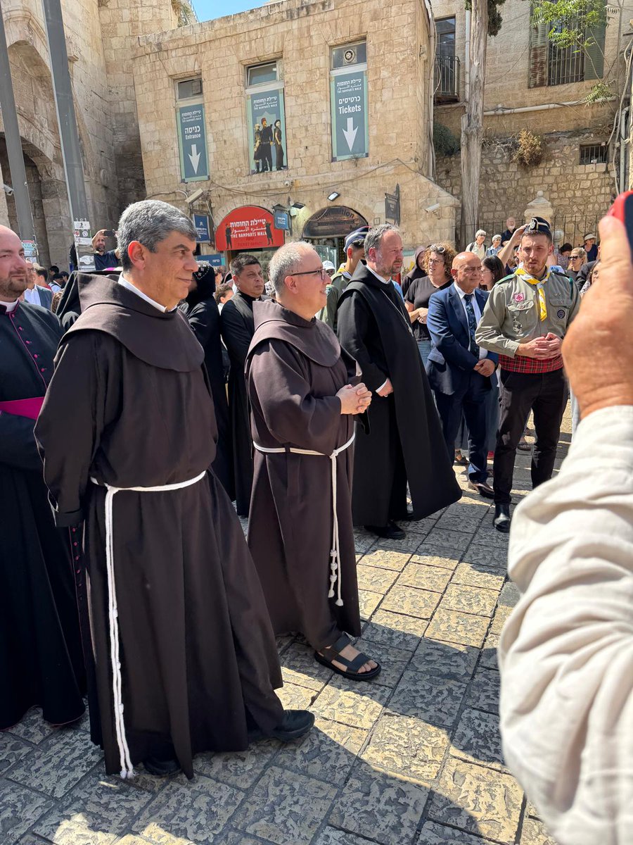 PaterNikodemus's tweet image. A warm welcome, dear Fr. Custos Francesco in Jerusalem, also from us Benedictines of Mount Zion and Tabgha!
@custodiaTS #Dormitio @ofmdotorg #BenedictineFranciscanFriendship