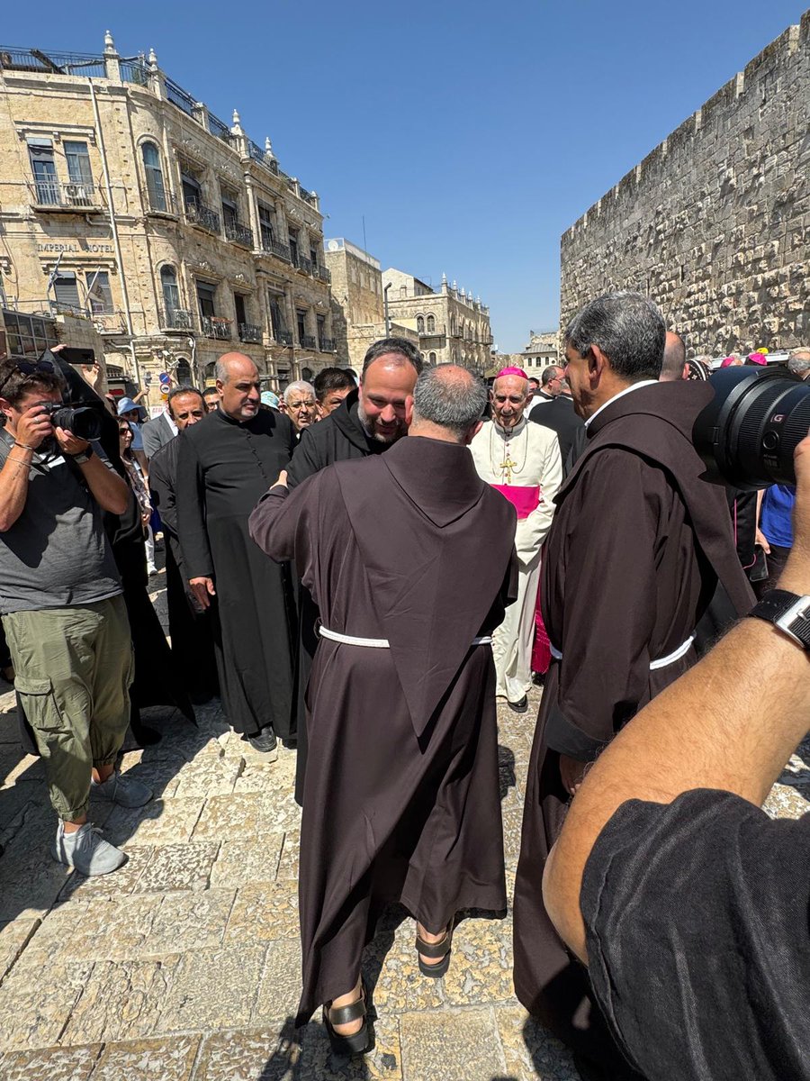 PaterNikodemus's tweet image. A warm welcome, dear Fr. Custos Francesco in Jerusalem, also from us Benedictines of Mount Zion and Tabgha!
@custodiaTS #Dormitio @ofmdotorg #BenedictineFranciscanFriendship