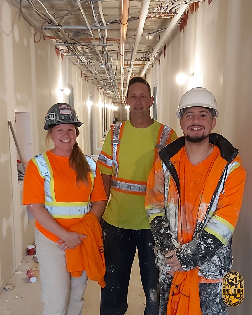 GoIUPAT's tweet image. Local 1494 members Taylor Sullivan, Jason Smulders and Andrew Reid are taping for at a high rise in Windsor, Ontario. From top to bottom, quality craftsmanship and dedication are what we bring to every floor!