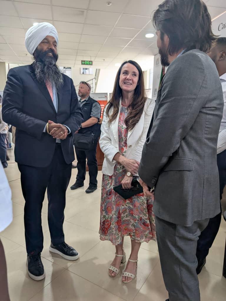 WFP_Tanzania's tweet image. 🇹🇿 Tanzania School Feeding Programme was launched by Minister Prof. Adolf Mkenda & 🇨🇦 Secretary of State, Hon. Randeep Sarai. With Canada's support, it will be implemented by WFP & Tanzania Govt, improving nutrition, health & education for 65,000 children in Lindi & Mtwara.