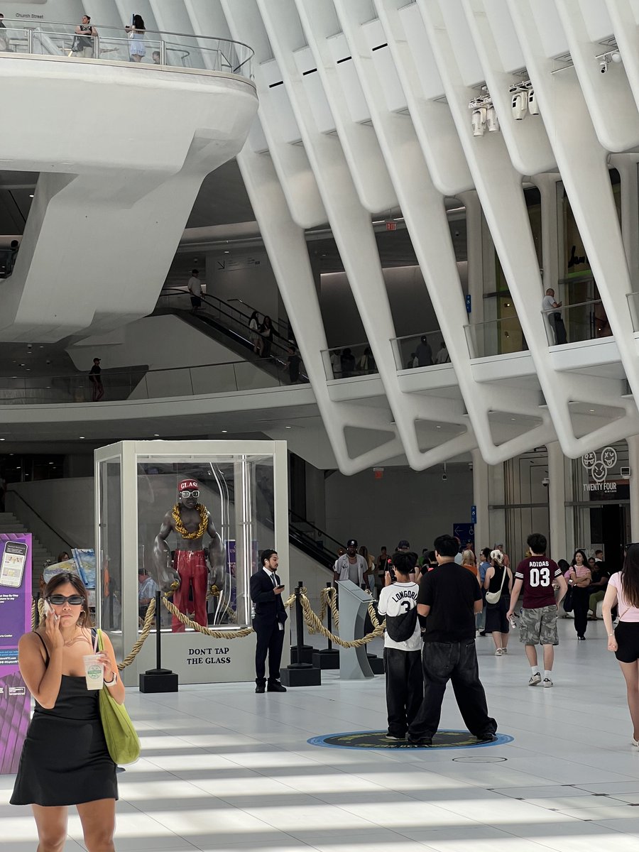 did not tap the glass