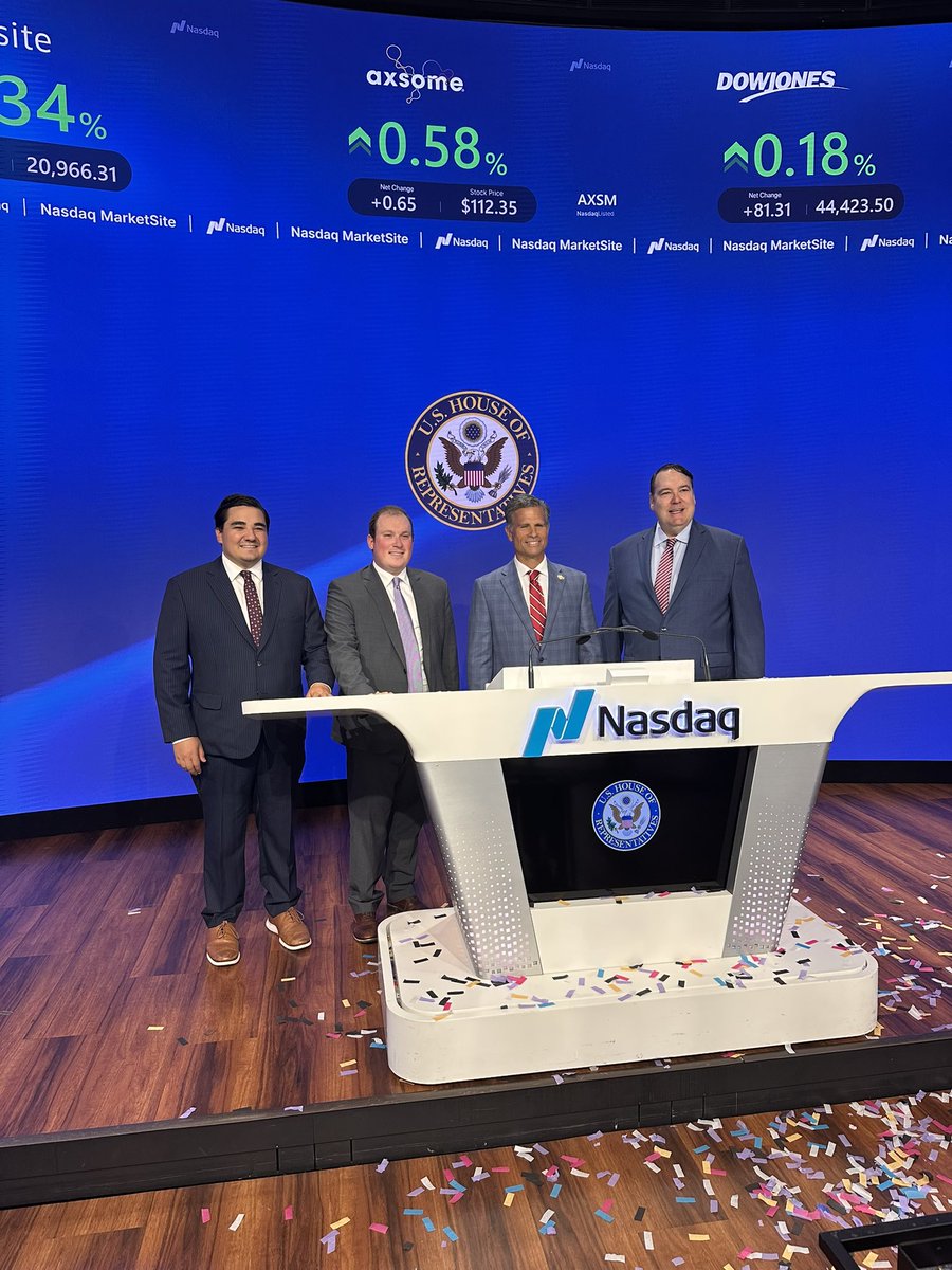 RepMeuser's tweet image. This morning, I was happy to tour Nasdaq’s headquarters in New York City.
Nasdaq is one of the world’s premier financial technology companies—pioneering innovation in the markets since 1971. We had a productive conversation about key priorities, including increasing capital…