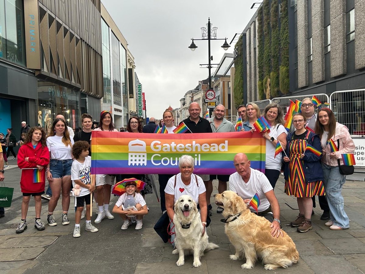 UNISON Gateshead (@unisongateshead) on Twitter photo Great to see so many fantastic colleagues out to celebrate Northern Pride across the Tyne in Newcastle this weekend! We're looking forward to Gateshead's Pride events throughout this August: check out the wonderful programme here! newcastlegateshead.com/blog/a-guide-t…
Photo credit: <a href="/gateshead/">Gateshead Council</a> Great to see so many fantastic colleagues out to celebrate Northern Pride across the Tyne in Newcastle this weekend! We're looking forward to Gateshead's Pride events throughout this August: check out the wonderful programme here! newcastlegateshead.com/blog/a-guide-t…
Photo credit: <a href="/gateshead/">Gateshead Council</a>