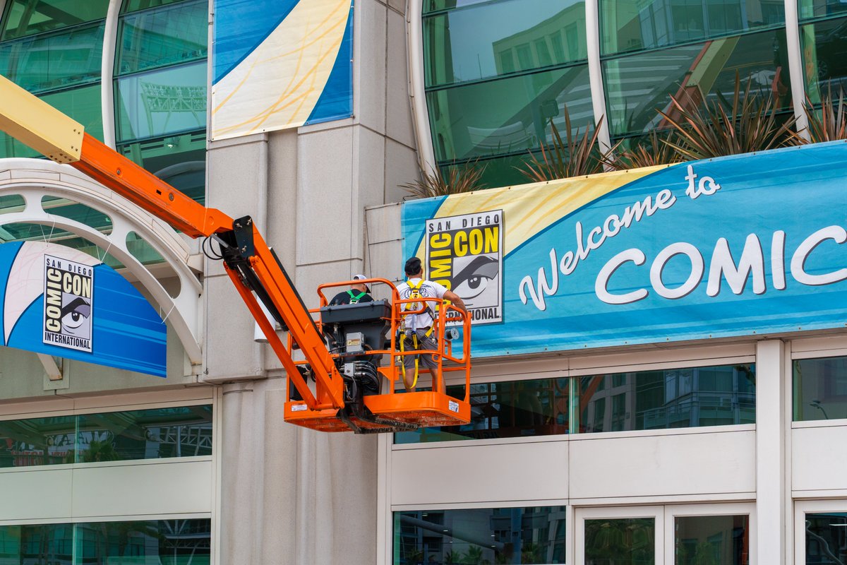 SDConventionCtr's tweet image. Happy @Comic_Con week! The city is transforming for the big event. Welcome back!