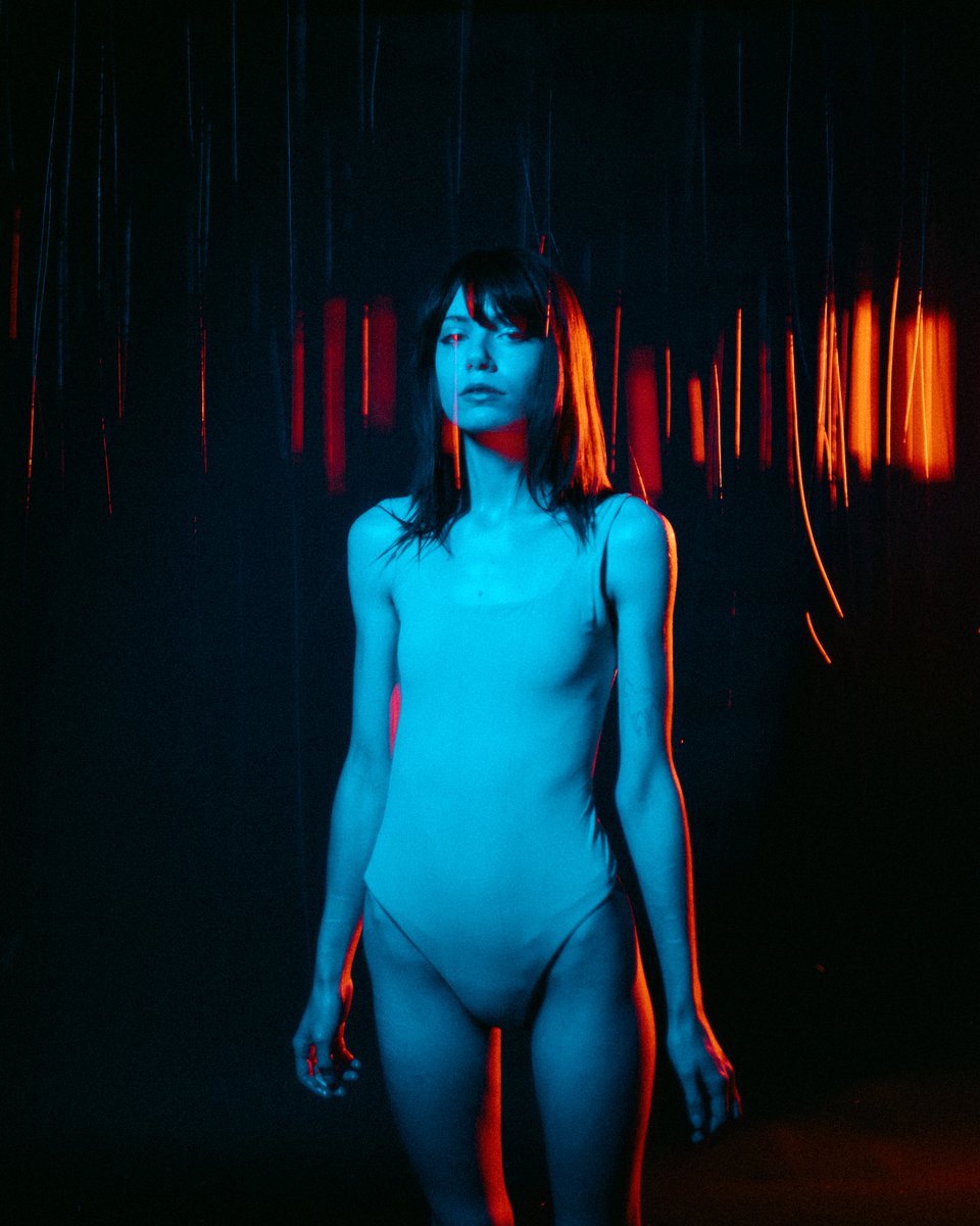 CvatikPhoto's tweet image. reign of fire ft @clooverneko