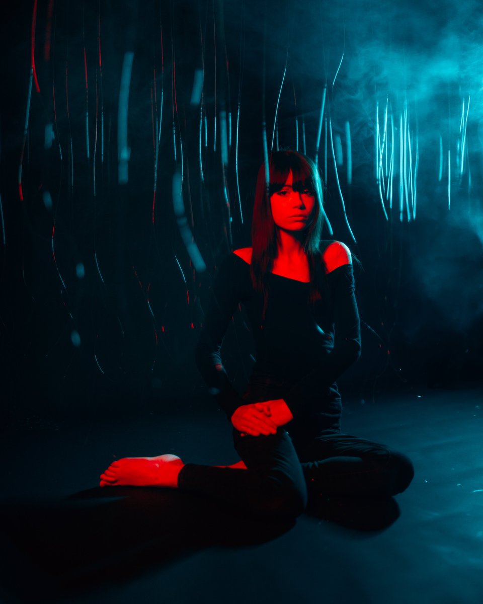 CvatikPhoto's tweet image. reign of fire ft @clooverneko