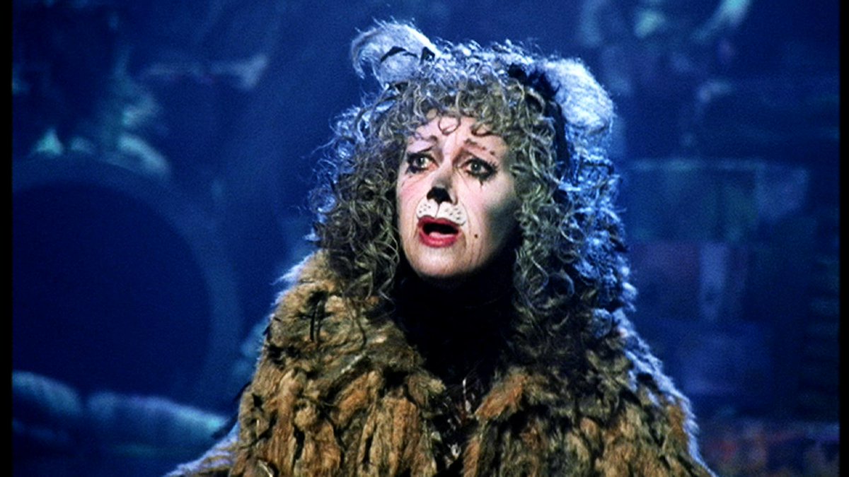 The Naming Game (@the_naming) on Twitter photo Grizabella won at tonight Ballinrobe for <a href="/flynnracing/">Paul Flynn</a>. By Bobby's Kitten, Grizabella the Glamour Cat is the main character in the Andrew Lloyd Webber musical Cats. The role was first performed by Elaine Paige in 1981. She sings the most famous song from the musical, 'Memory'. Grizabella won at tonight Ballinrobe for <a href="/flynnracing/">Paul Flynn</a>. By Bobby's Kitten, Grizabella the Glamour Cat is the main character in the Andrew Lloyd Webber musical Cats. The role was first performed by Elaine Paige in 1981. She sings the most famous song from the musical, 'Memory'.