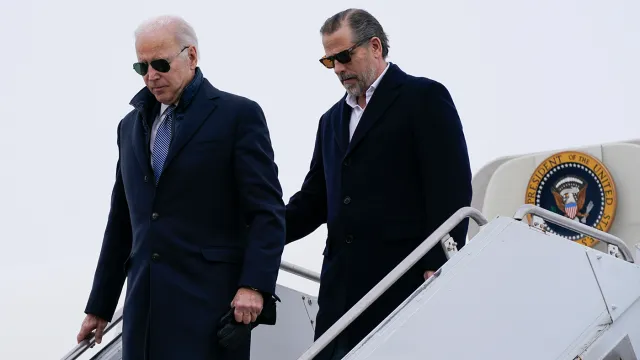 GeepersNFT's tweet image. Hunter Biden suggests Ambien contributed to Joe Biden’s poor debate performance
Hunter Biden in an interview published Monday suggested former President Biden had been taking Ambien leading up to the June 2024 presidential debate and that the drug was partly to blame for his poor…