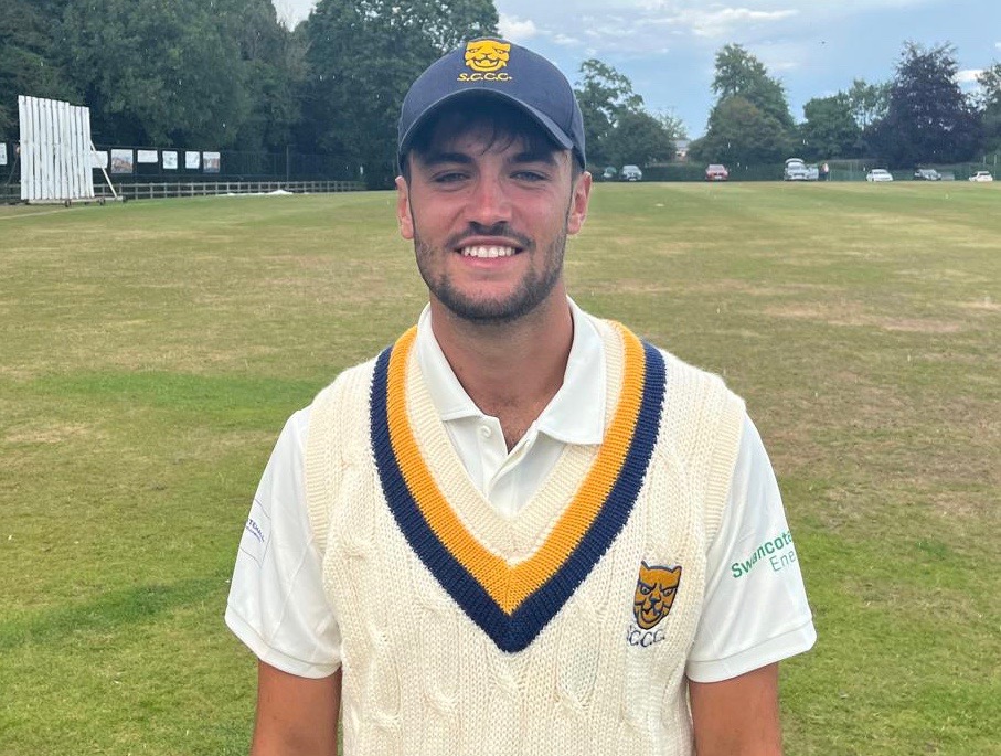 Shropshire CCC (@shropshireccc) on Twitter photo Impressive day's work for George McCormick on his <a href="/NCCA_uk/">NCCA (National Counties Cricket Association)</a> Championship debut for Shropshire today, taking 5-26 from 15 overs.
Well bowled, George 👏👏 Impressive day's work for George McCormick on his <a href="/NCCA_uk/">NCCA (National Counties Cricket Association)</a> Championship debut for Shropshire today, taking 5-26 from 15 overs.
Well bowled, George 👏👏