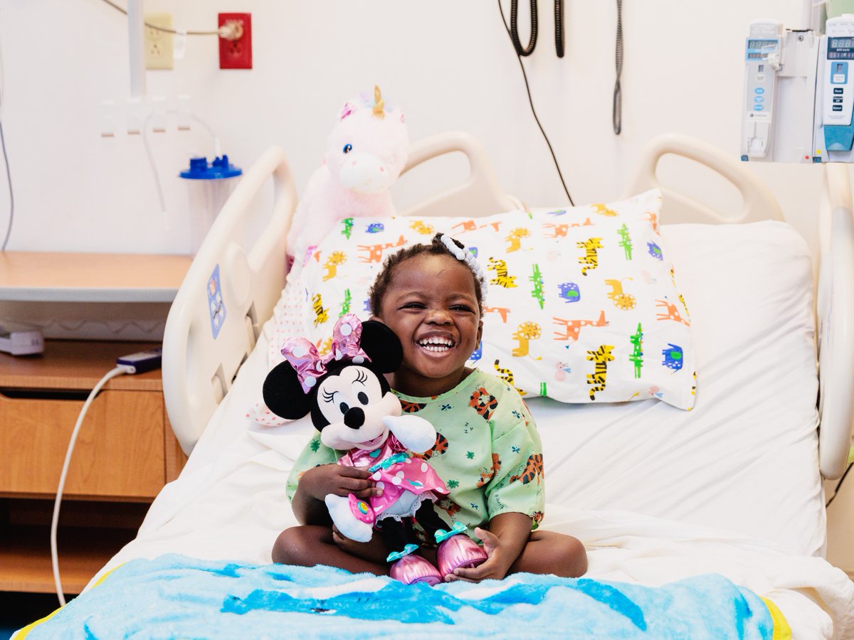 WolfsonChildren's tweet image. July heat can't stop the Christmas spirit! ☀️✨ Our brave #WolfsonWarriors deserve joy all year round, and by donating a simple toy, you can transform a tough day into one filled with wonder and smiles.
Join our #ChristmasInJuly toy drive and be the reason a child's face lights…
