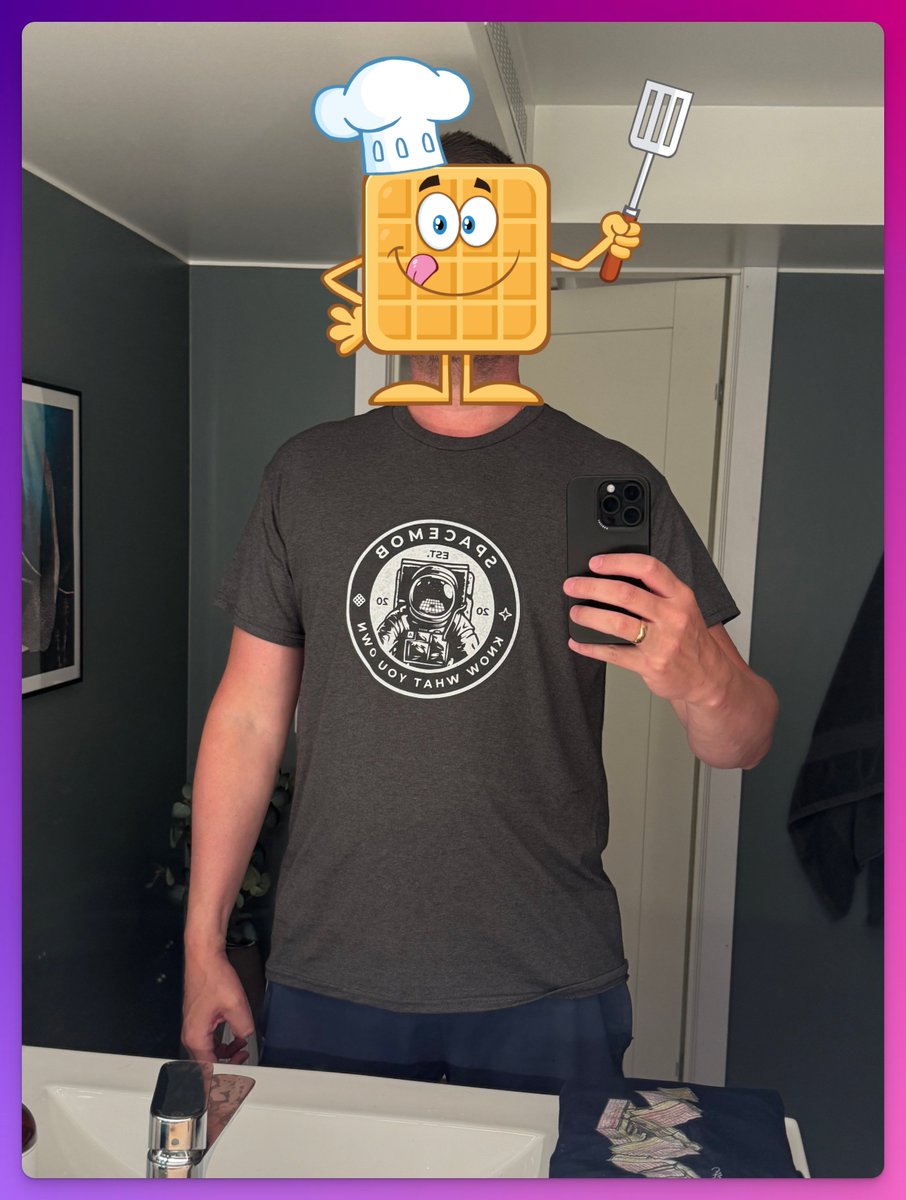 redrum_2001's tweet image. $ASTS - Just got my first own order from the Sp🅰️ceMob Store @SpacemobStore - a bunch of T-shirts.
I really like the quality of the fabric and the print. Also like that there are no side seams 🪡
So, now I will rock @CatSE___ApeX___ design all summer long.