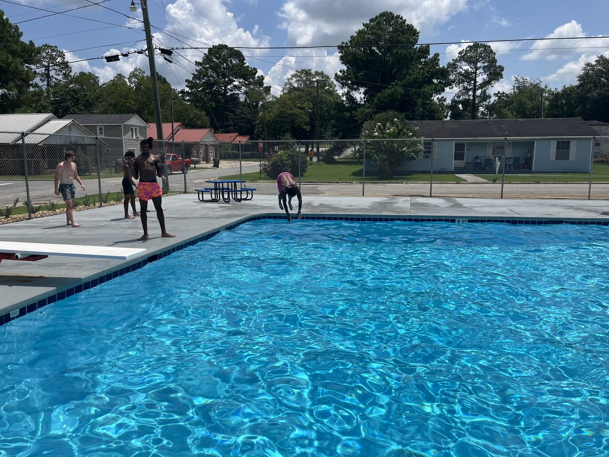 CCPackersFball's tweet photo. What a great way to kickoff the official first week of football thank you to the life guard staff putting up with the horse play!! #Gopack #Footballisback https://t.co/i1qOhgxghs