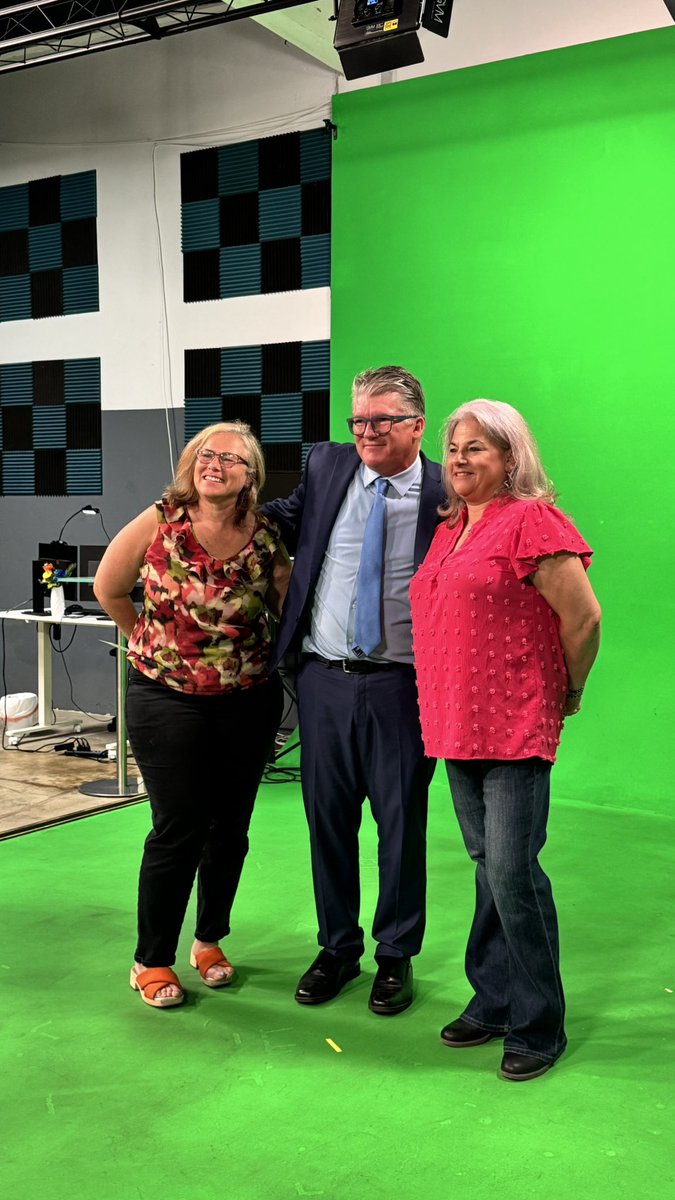 curtisforCA48's tweet image. Had a good time this morning recording interview for Spirit of Innovation: Arts Across America. That’s a news magazine show produced by the nonprofit JDS Creative Academy in Temecula!