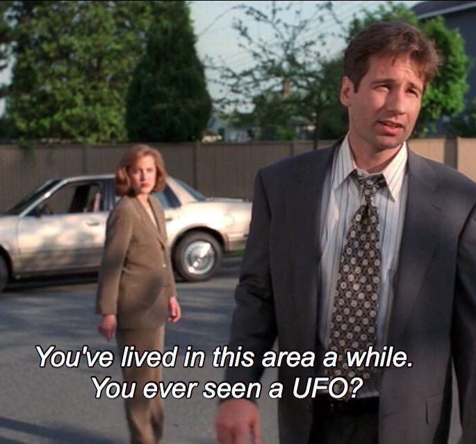 XFilesAesthetic's tweet image. What was your first ‘that might’ve been a UFO’ moment?