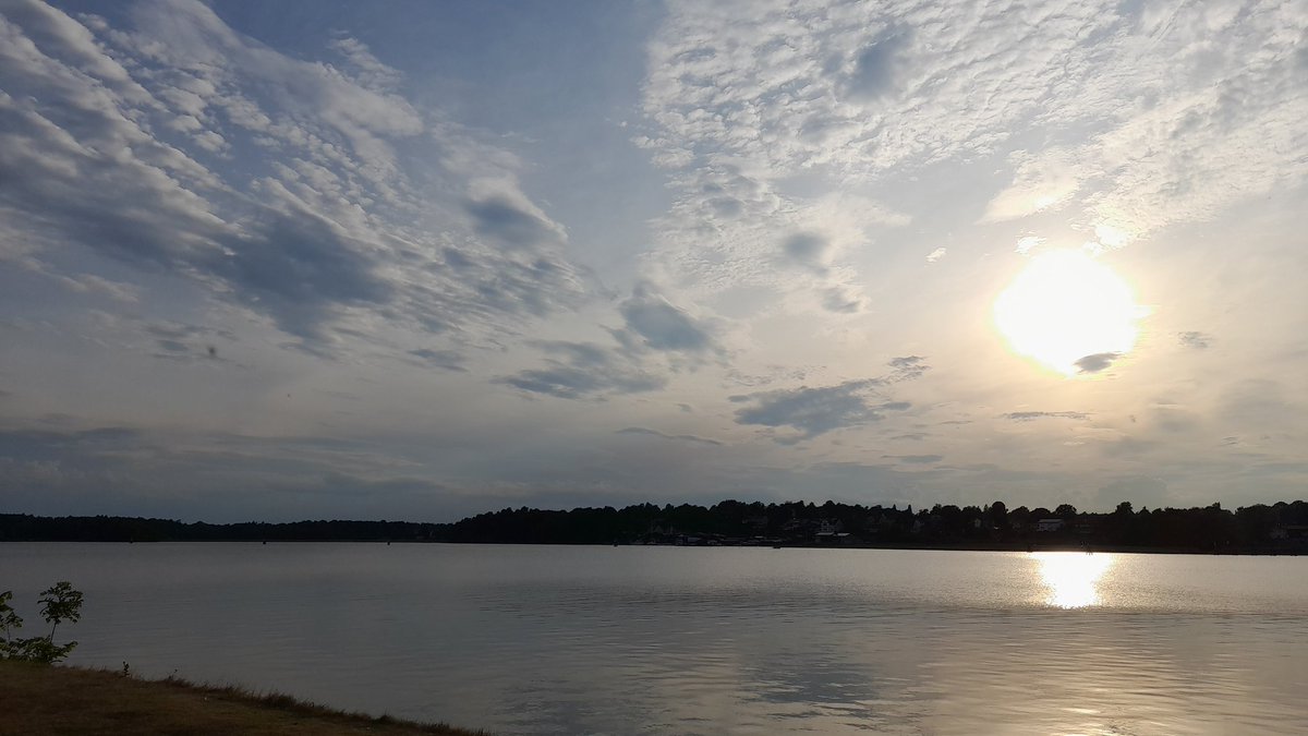 It's still unbearably #hot so I've just been sitting inside all day. But it's a little #cooler outside now so mom and I took an #EveningStroll down to #TheMarina, just to get some #FreshAir and move our legs.