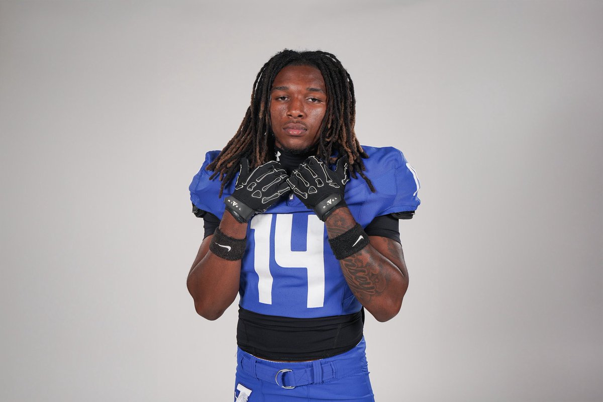 TylerISD_Ath's tweet image. Look good … feel good … 𝐃𝐄𝐅𝐄𝐍𝐃 𝐓𝐇𝐄 𝐃𝐄𝐍 🦁