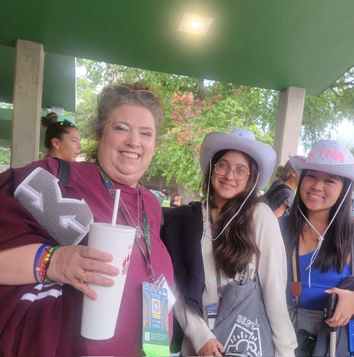 KHS_BestBuddies's tweet image. @KHS_Cougars we came... we saw... we learned.. we were #changedforgood... #challengesaccepted #wickedlyinclusive #greatdaytobeacougar 
#wearekempnersilentpowerloudimpact!! #fbisdsummer thank you @bestbuddies  @FortBendISD